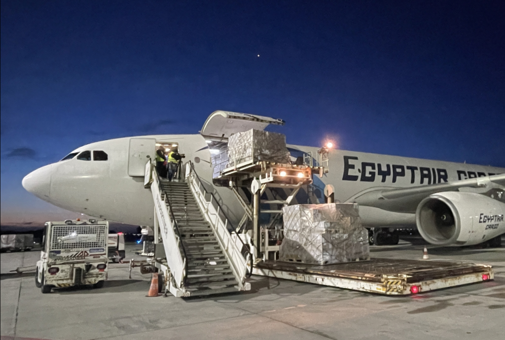 OSTEND-BRUGES AIRPORTMore than 40 tons of medical supplies en route to ...
